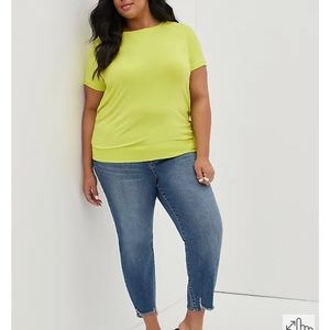 Classic Fit Super Soft Raglan Tee Neon Lime Green 26/28 size 5 bright colorful